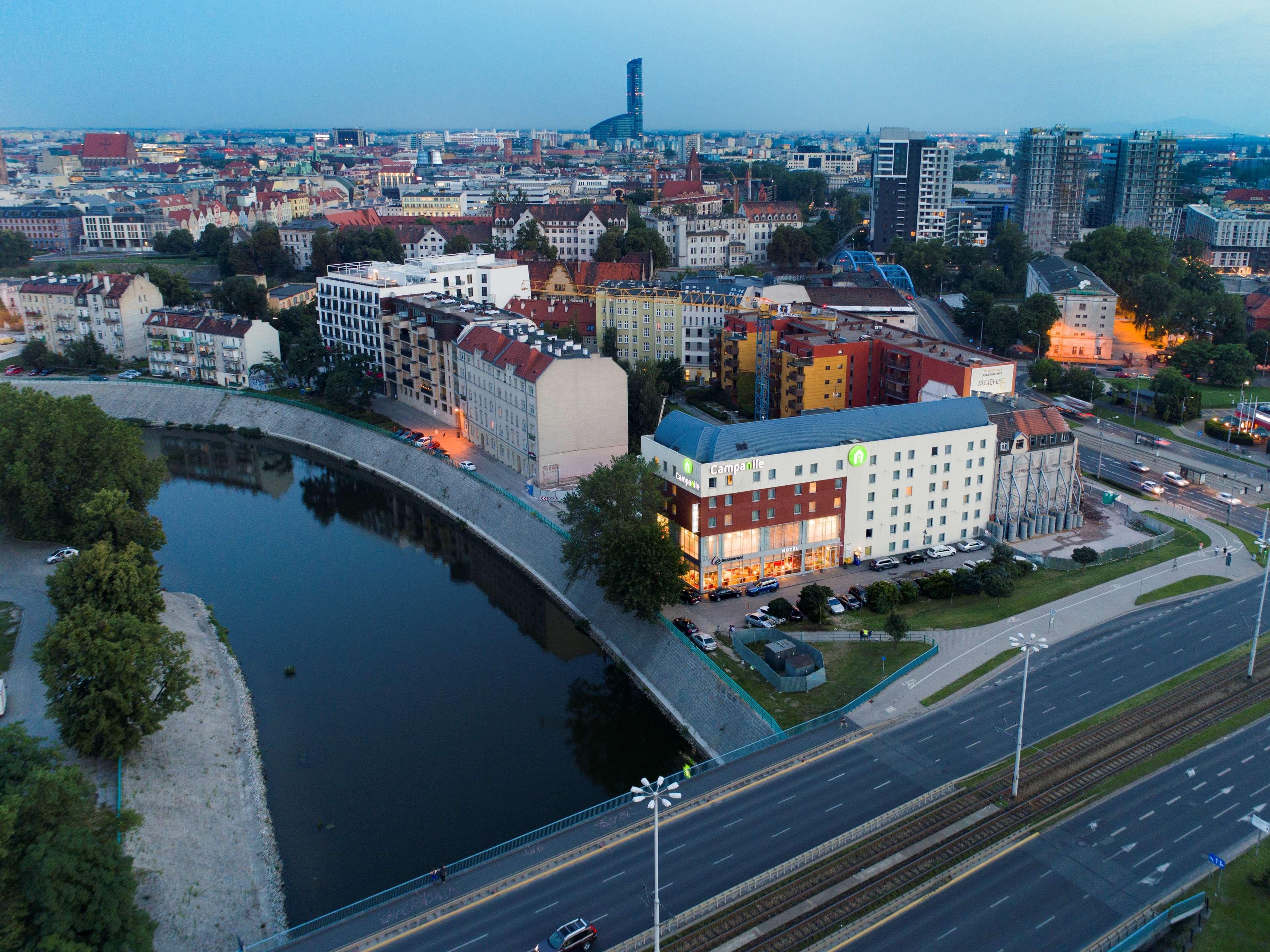 Campanile Wroclaw - Stare Miasto Exterior foto